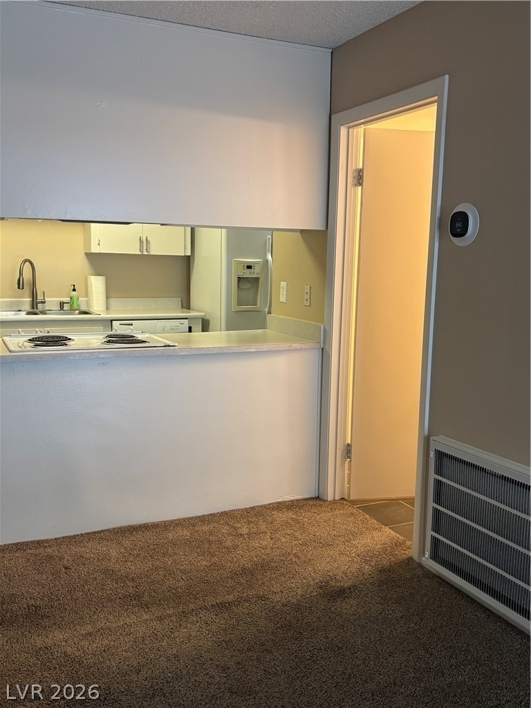 1470 Elizabeth Avenue - Photo 4