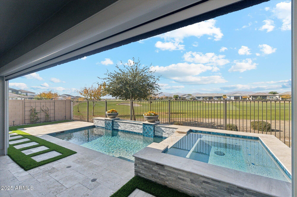 11138 N San Clemente Street - Photo 16