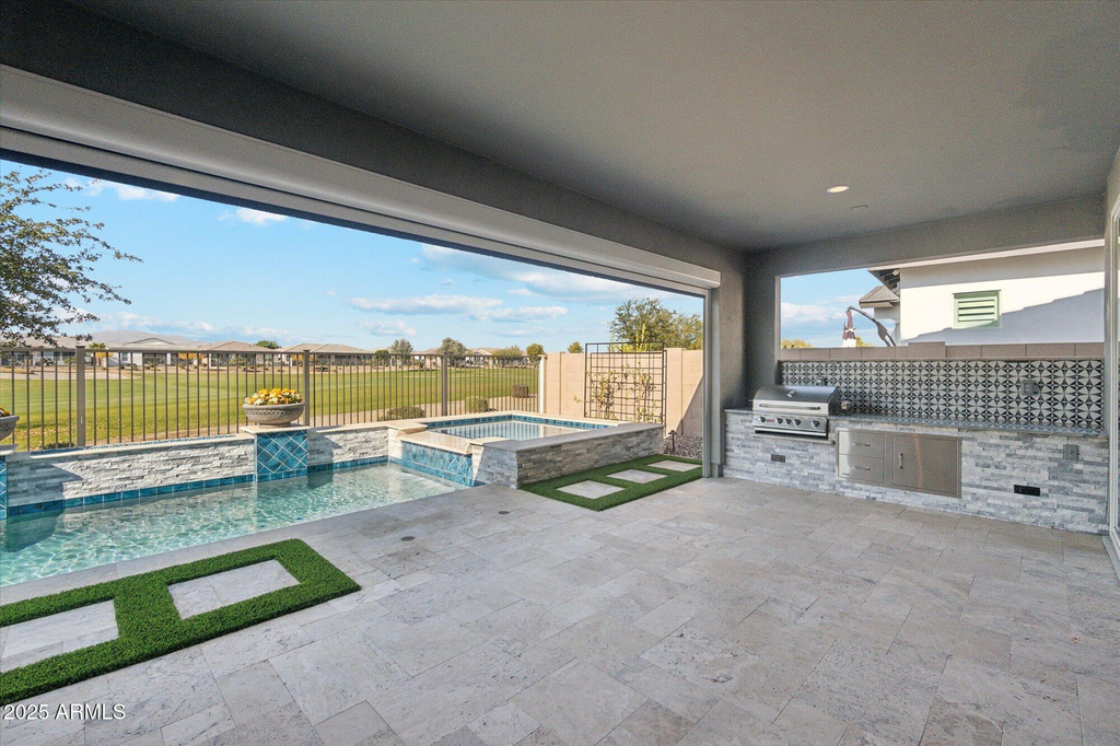 11138 N San Clemente Street - Photo 3