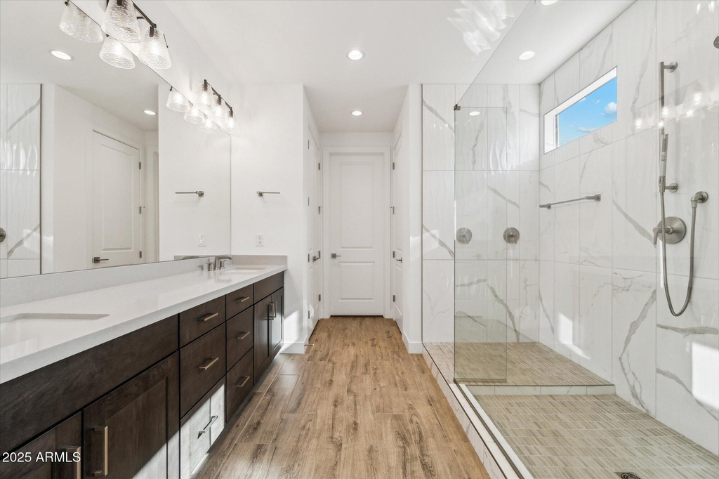 11138 N San Clemente Street - Photo 10