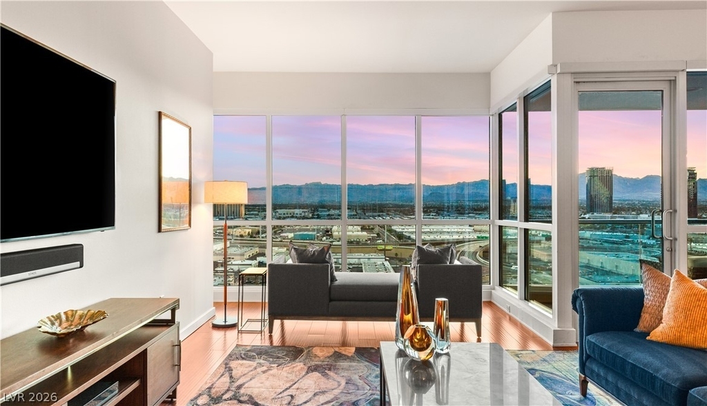4525 Dean Martin Drive - Photo 9