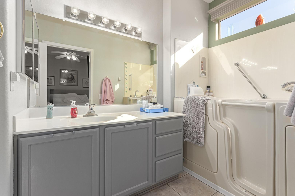 16215 W Desert Winds Drive - Photo 14