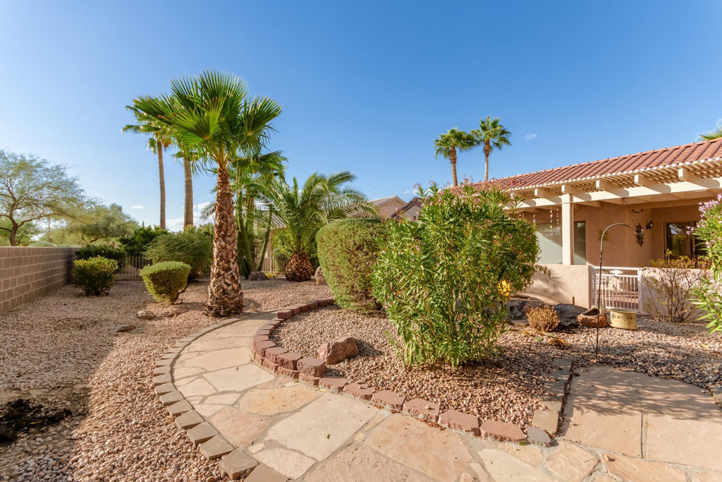 16215 W Desert Winds Drive - Photo 1