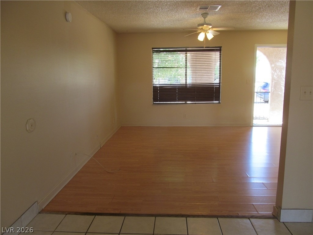 537 Longtree Avenue - Photo 3