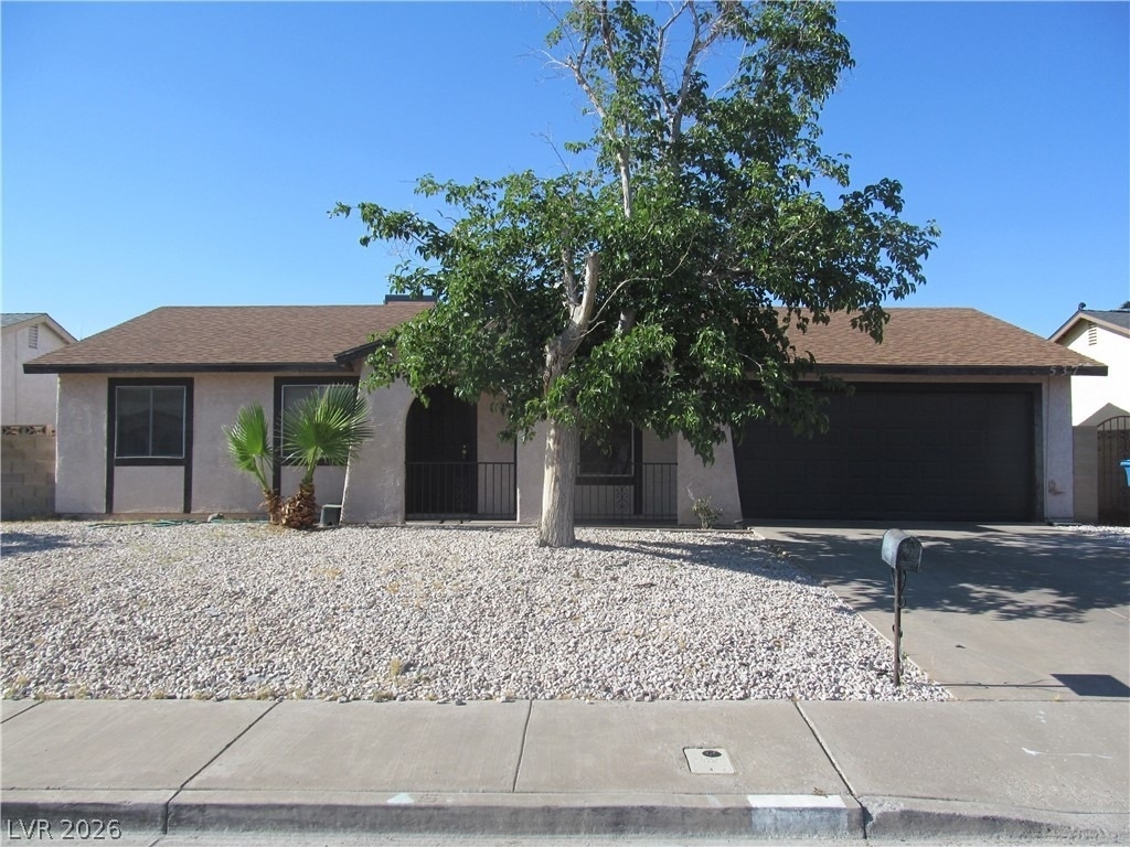 537 Longtree Avenue - Photo 0