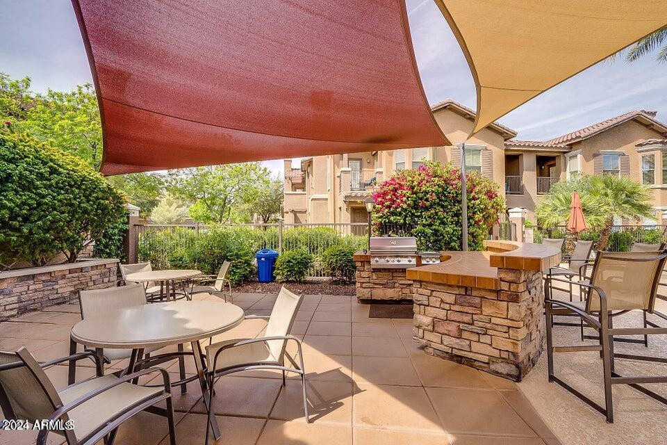14250 W Wigwam Boulevard - Photo 5