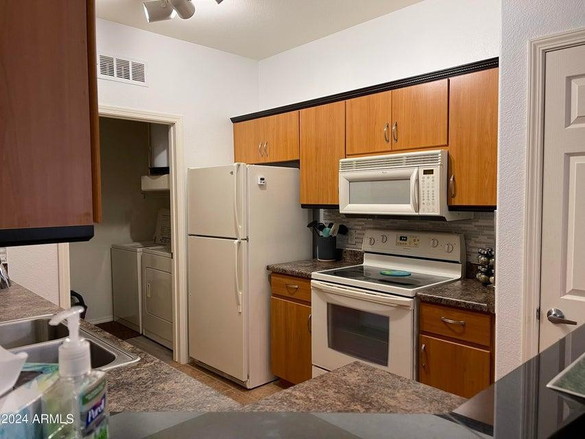 14250 W Wigwam Boulevard - Photo 14