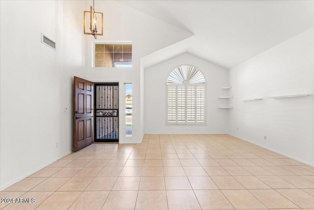 9331 E Wood Drive - Photo 2