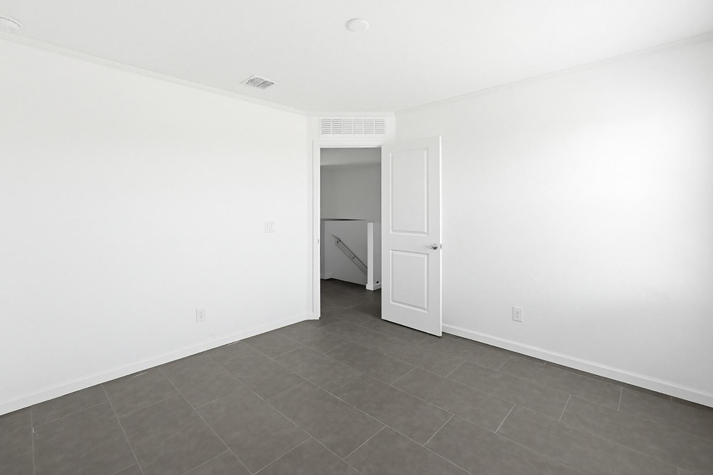 6815 W Encinas Lane - Photo 34