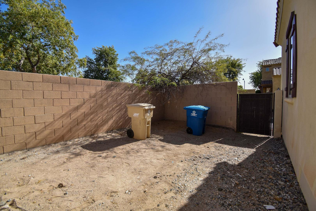21017 W Glen Street - Photo 16