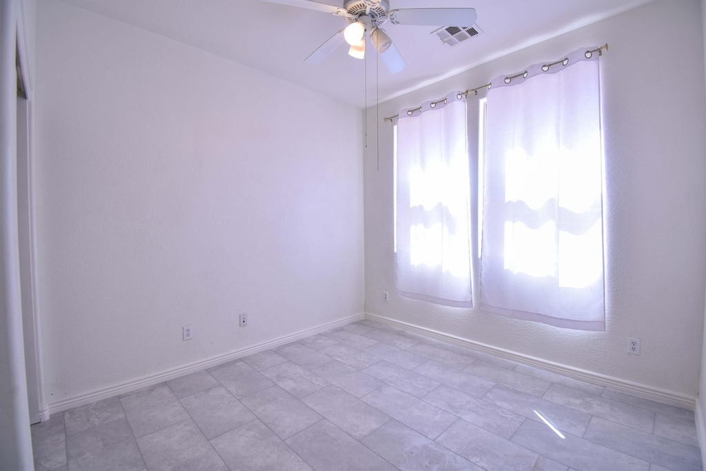 21017 W Glen Street - Photo 7