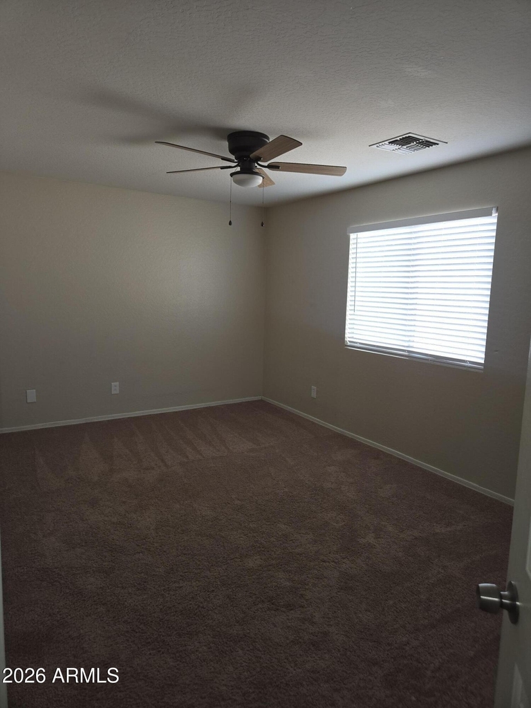 1410 S 107th Lane - Photo 8