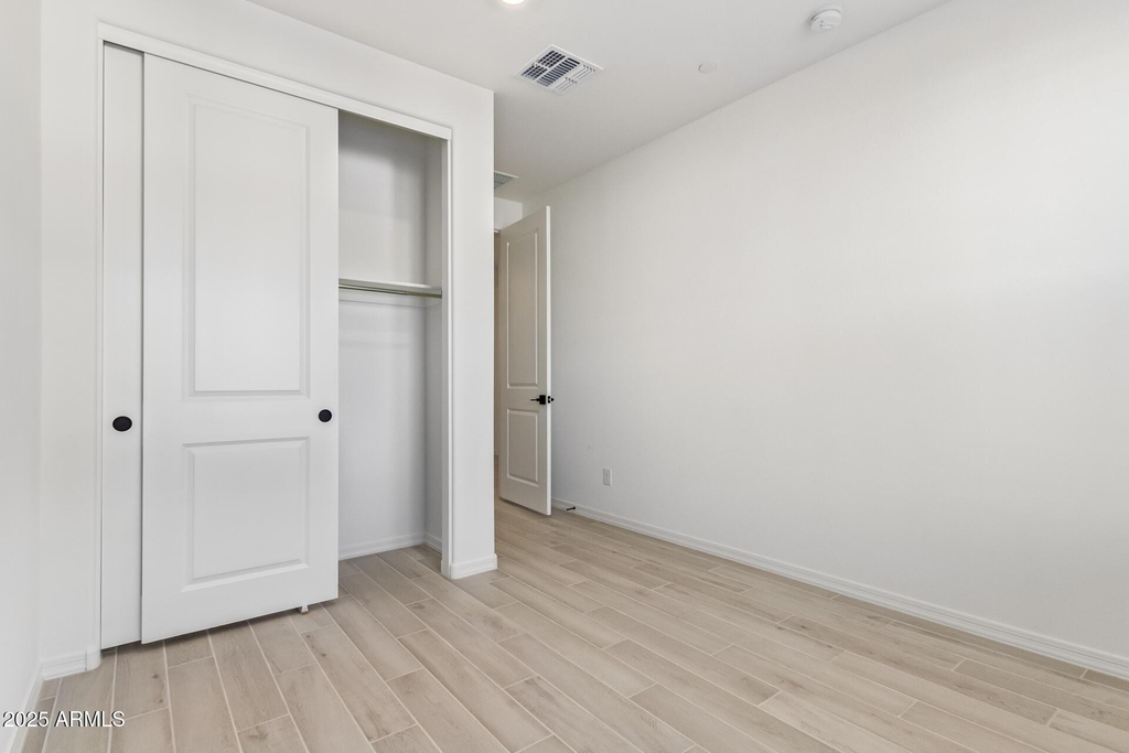 21301 W Roanoke Avenue - Photo 27