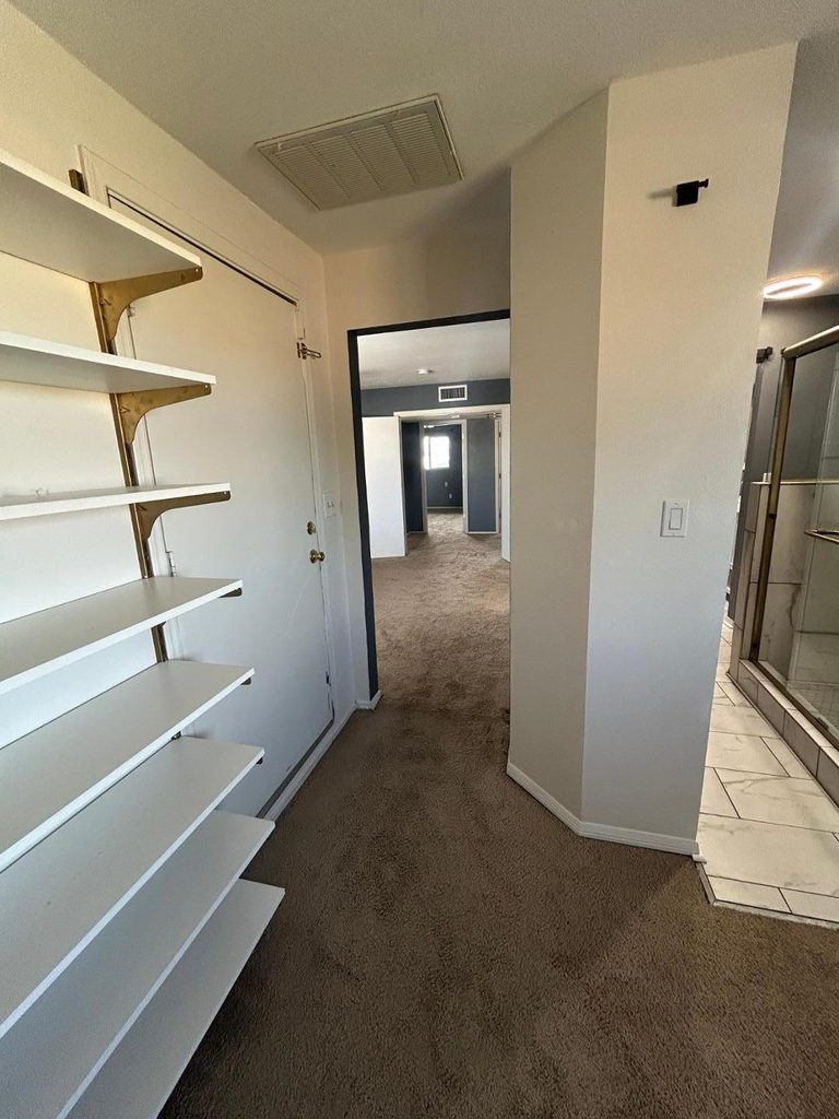 6916 W Georgia Avenue - Photo 43