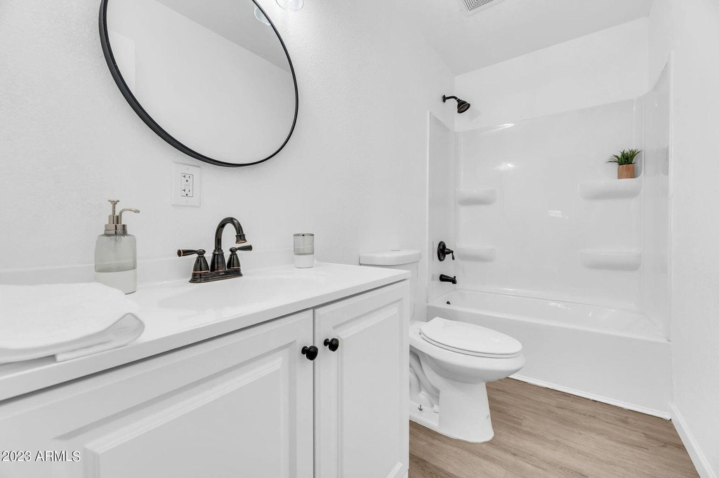 1505 W Mckinley Street - Photo 2