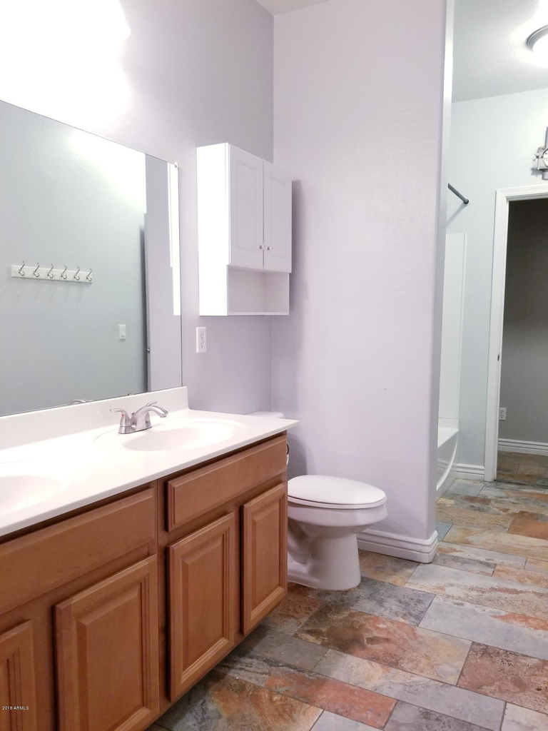 7410 W Darrel Road - Photo 11