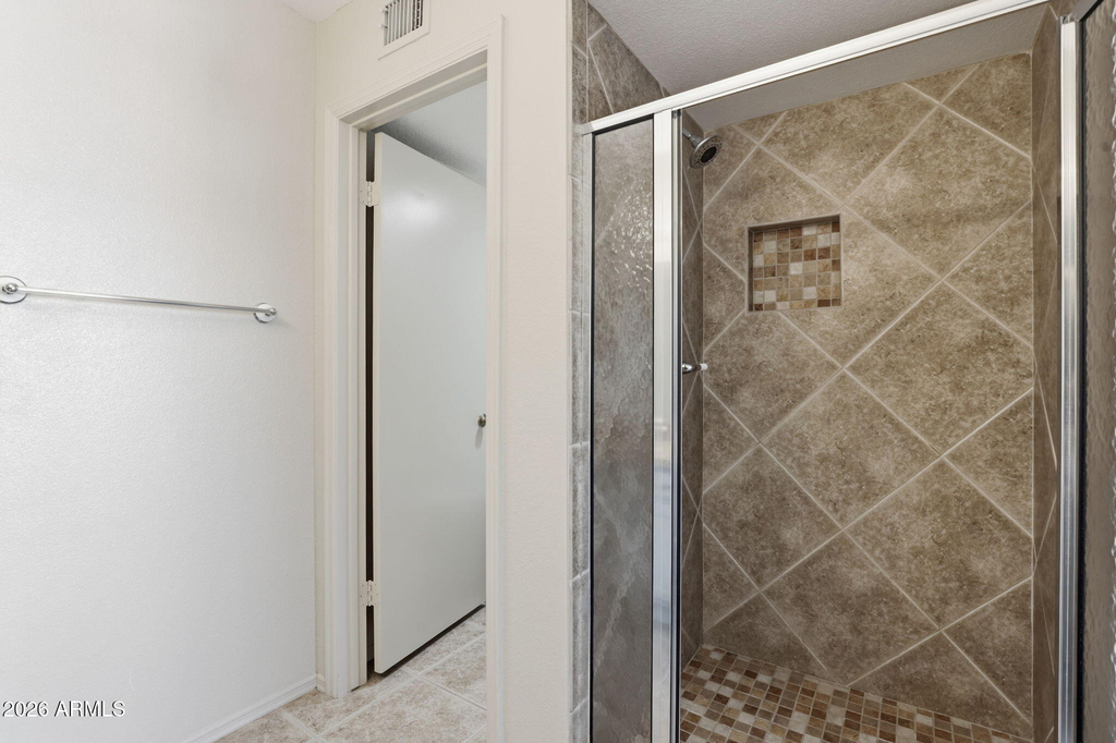 18624 N 93rd - Photo 15