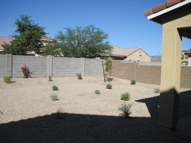16920 W Mohave Street - Photo 6