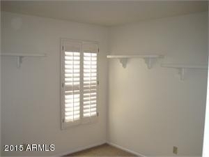 1927 E Hampton Avenue - Photo 2