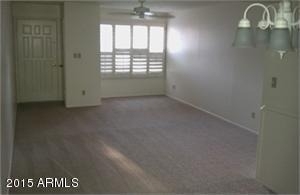 1927 E Hampton Avenue - Photo 1