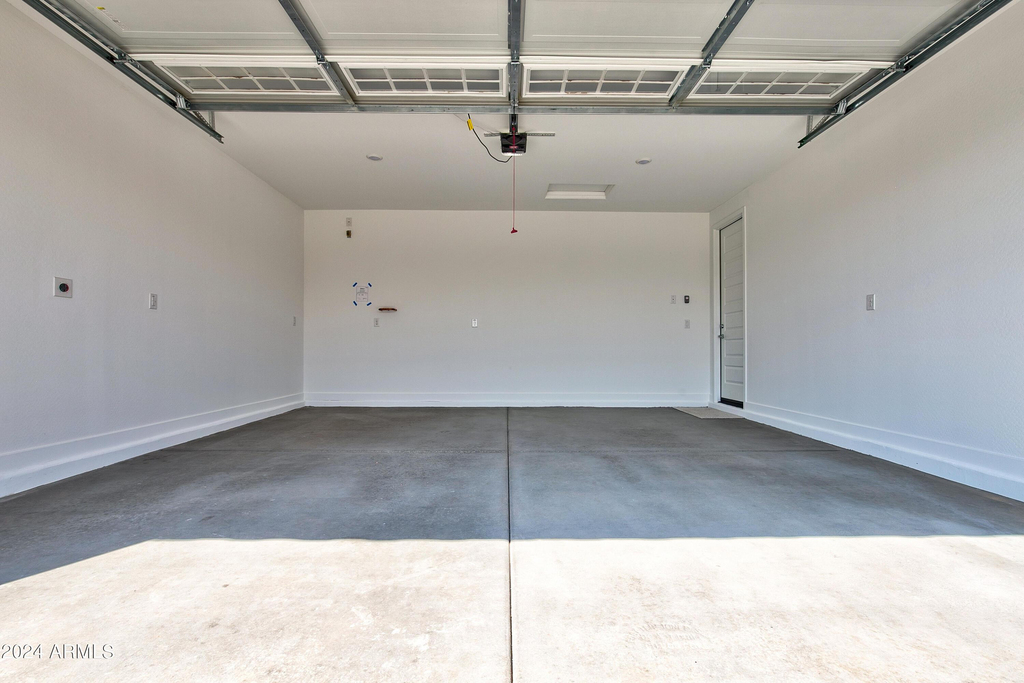 17050 W Artemisa Avenue - Photo 31