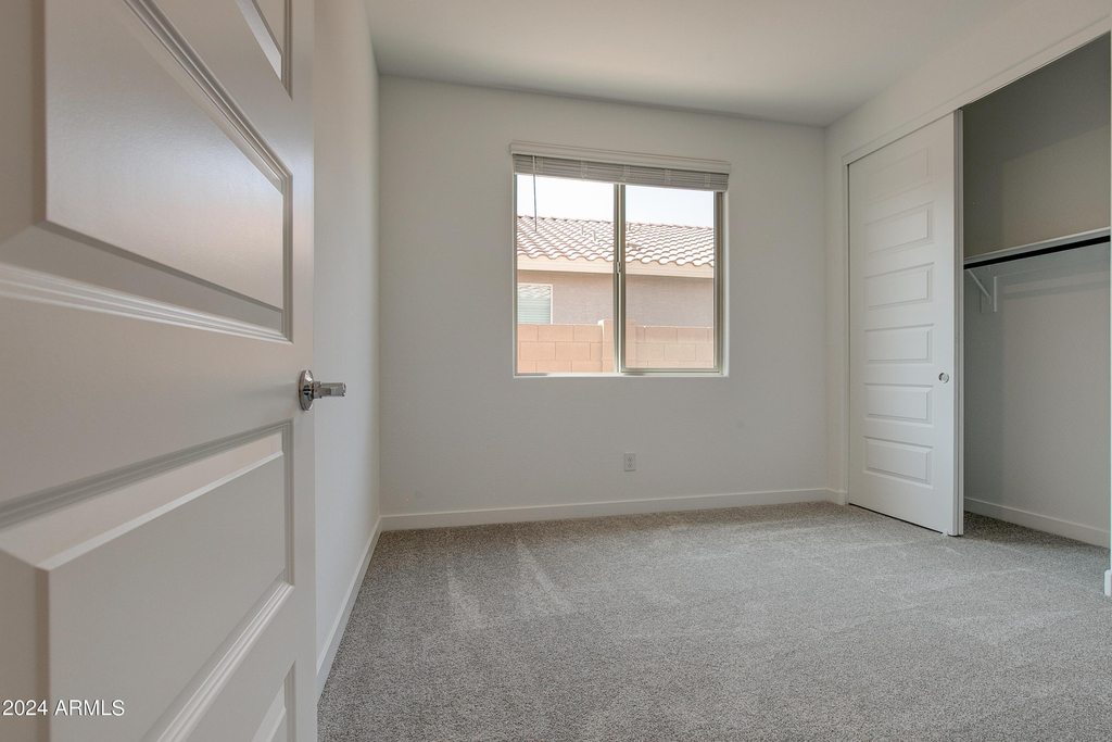 17050 W Artemisa Avenue - Photo 19