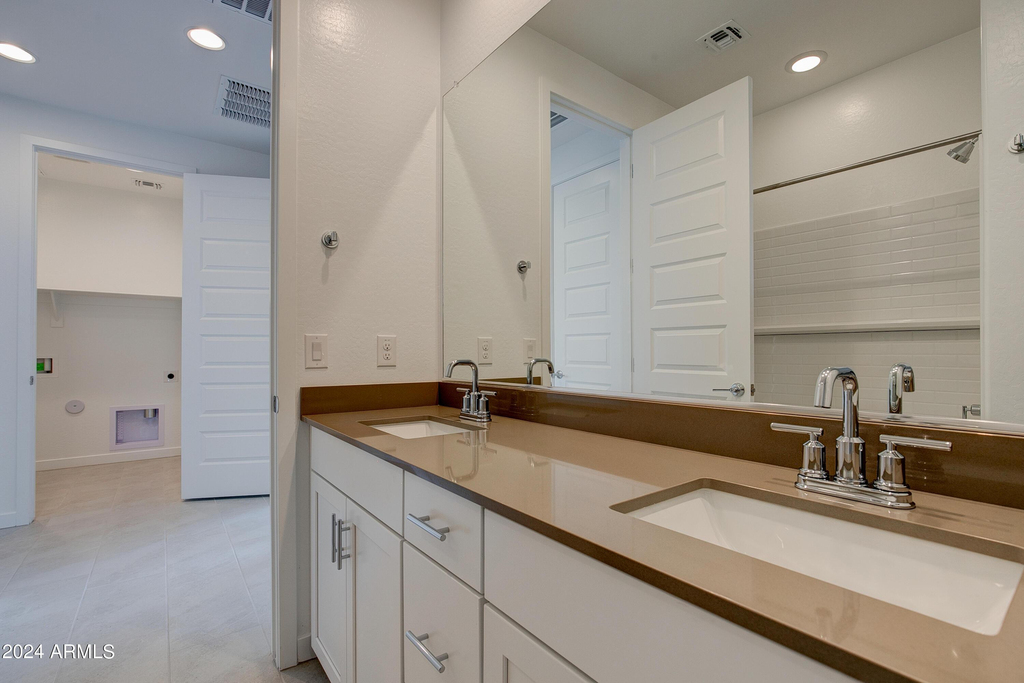 17050 W Artemisa Avenue - Photo 21