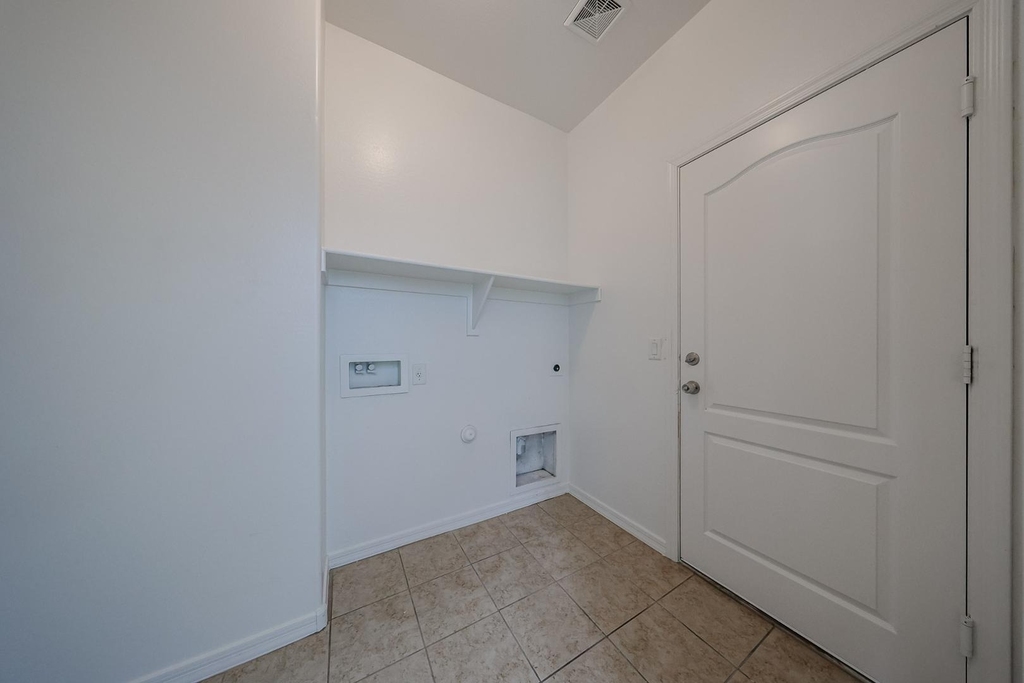 41298 W Parkhill Drive - Photo 7