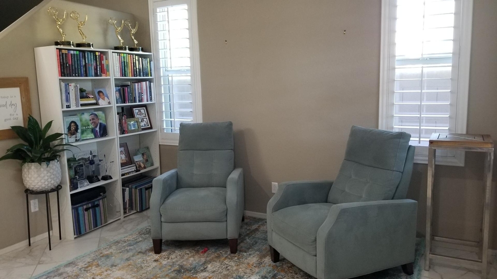 2248 E Ottawa Lane - Photo 3