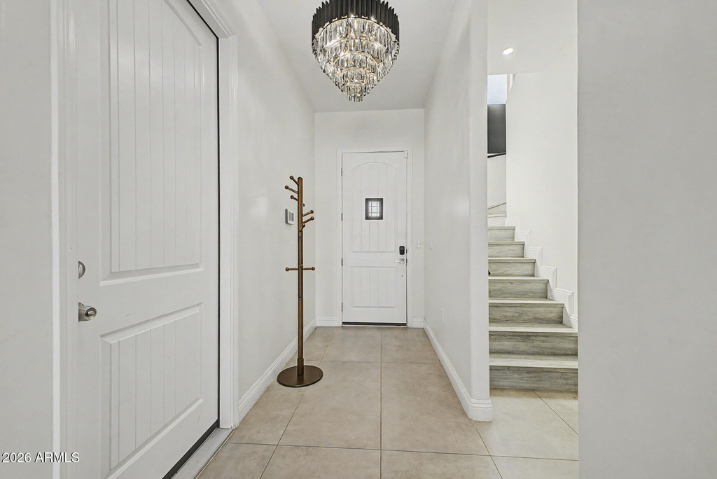 1344 E Polk Street - Photo 2
