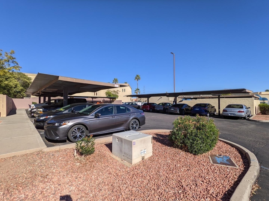 12221 W Bell Road - Photo 2