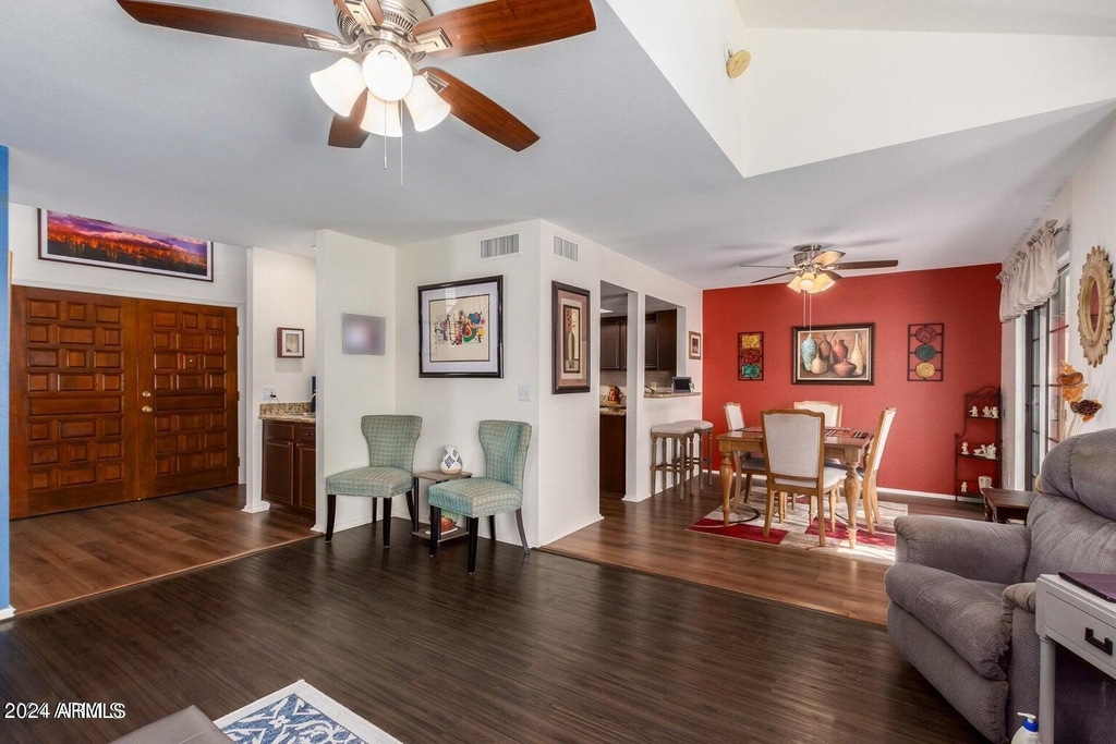 11011 N 92nd Street - Photo 7