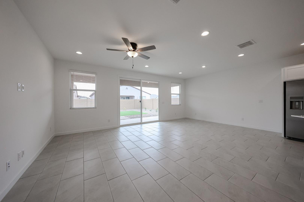7814 W Hide Trail - Photo 3