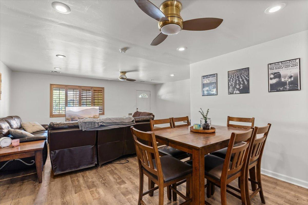 535 W 19th - Photo 4