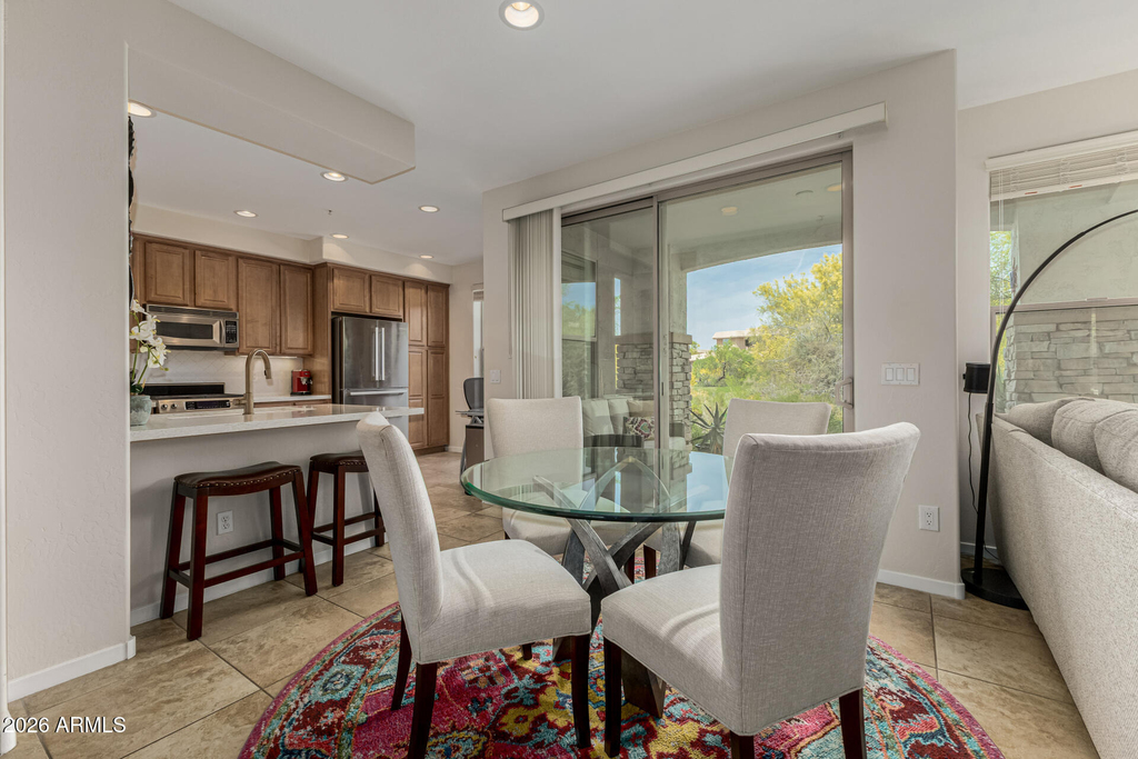 10260 E White Feather Lane - Photo 2