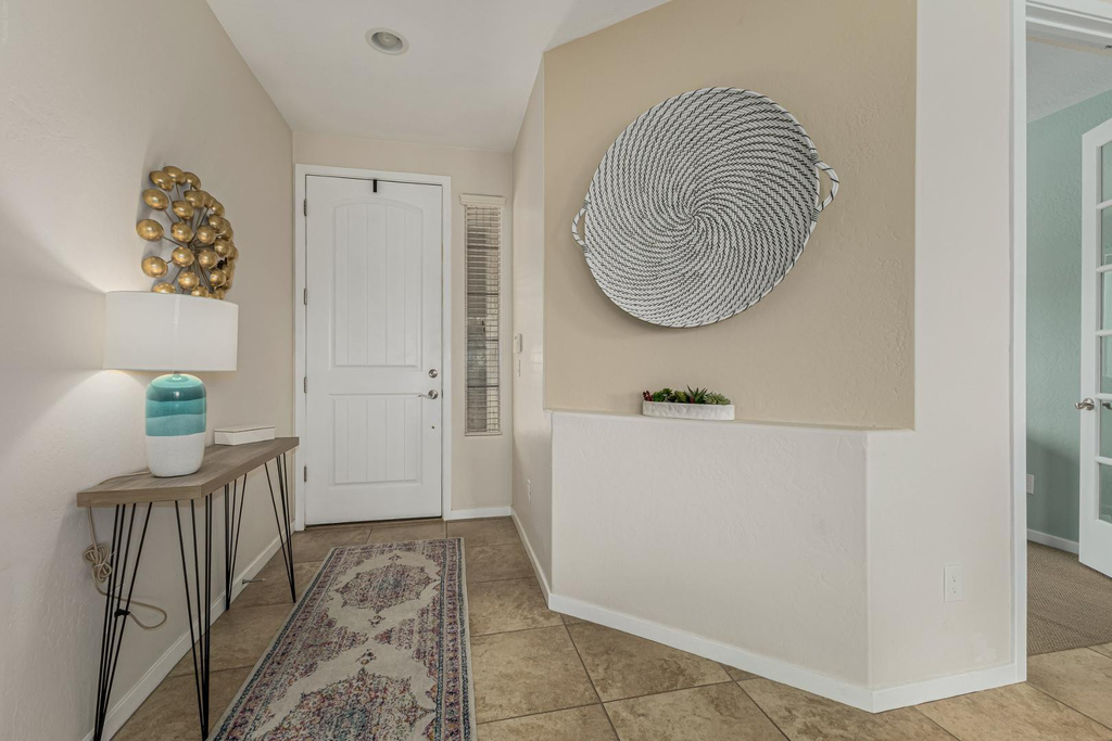 10260 E White Feather Lane - Photo 4