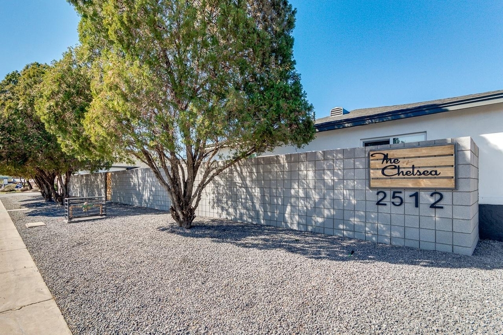 2512 E Thomas Road - Photo 7