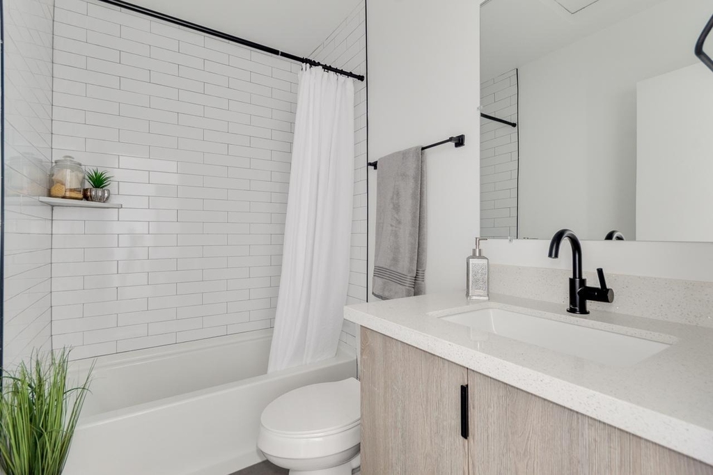 2512 E Thomas Road - Photo 18
