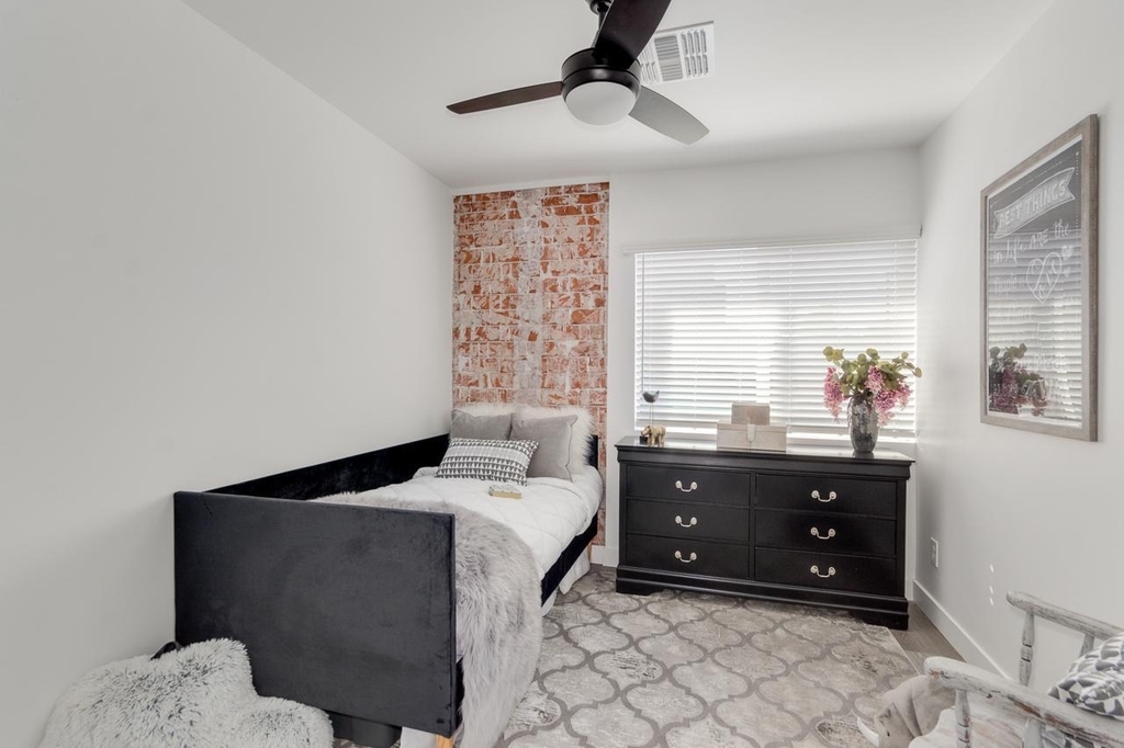 2512 E Thomas Road - Photo 19