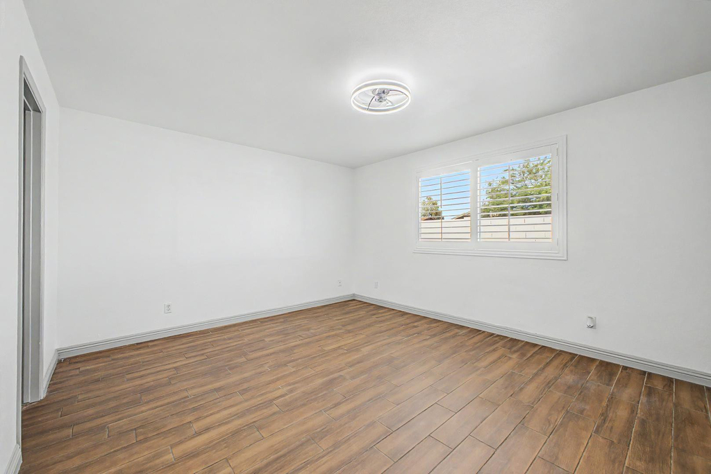 2550 E Butte Street - Photo 19