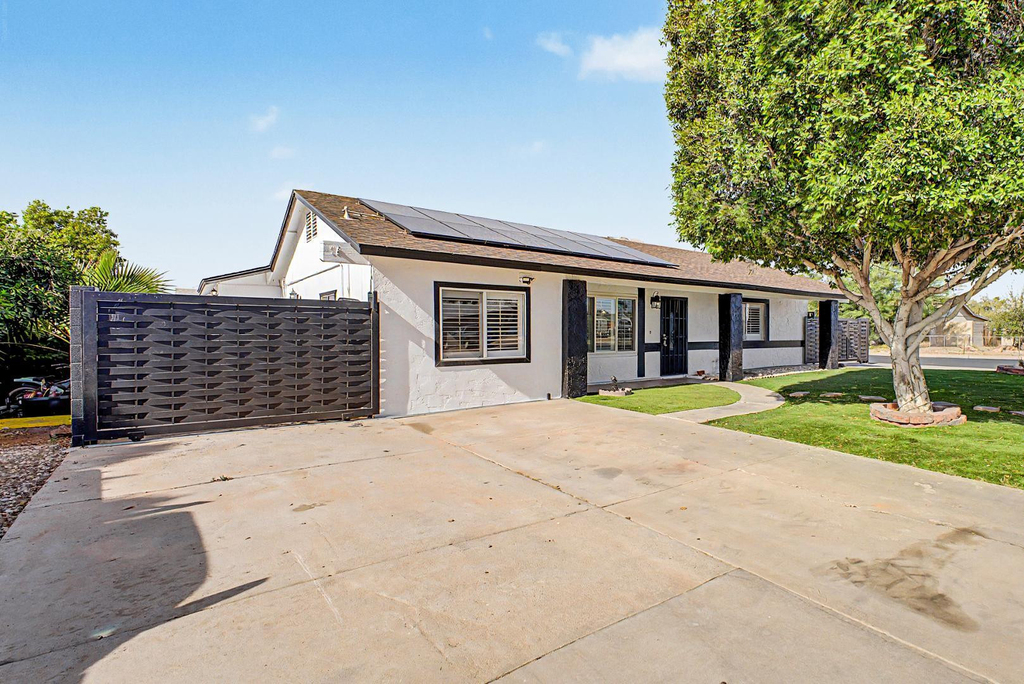 2550 E Butte Street - Photo 4