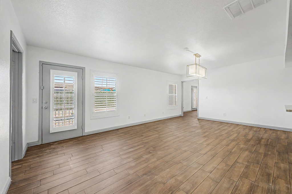 2550 E Butte Street - Photo 15