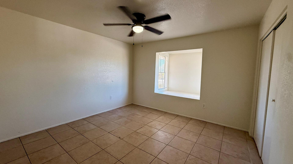 3128 E Cicero Street - Photo 13