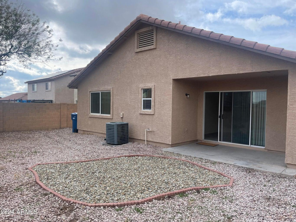 1333 S 220th Drive - Photo 21