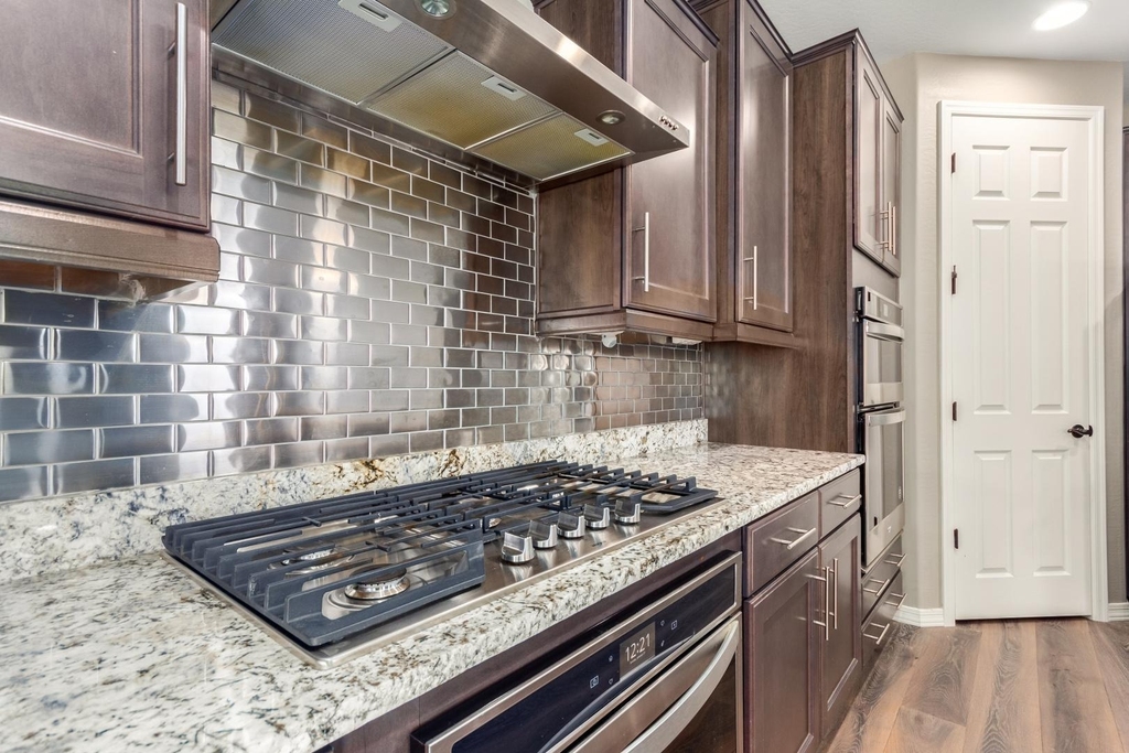 27025 N 69th Lane - Photo 5