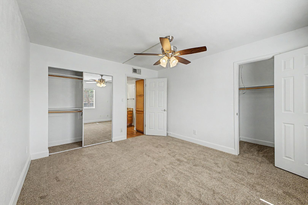 3825 E Camelback Road - Photo 13