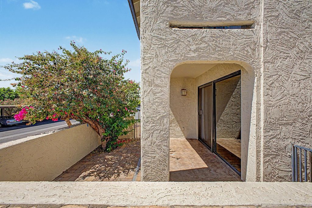 3825 E Camelback Road - Photo 30