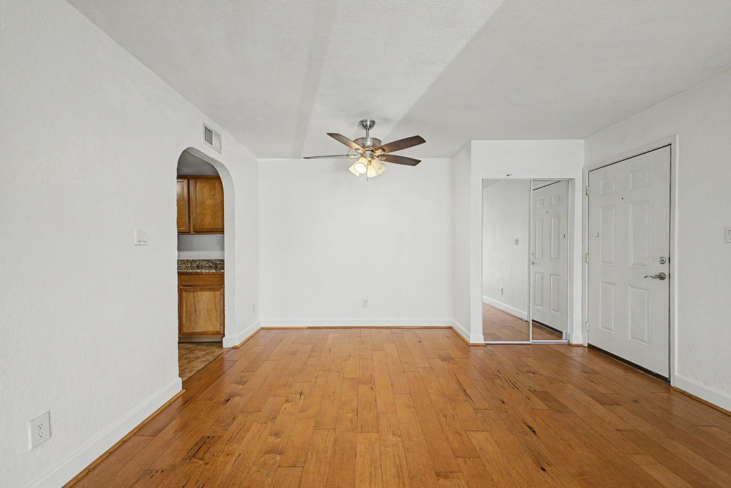 3825 E Camelback Road - Photo 5