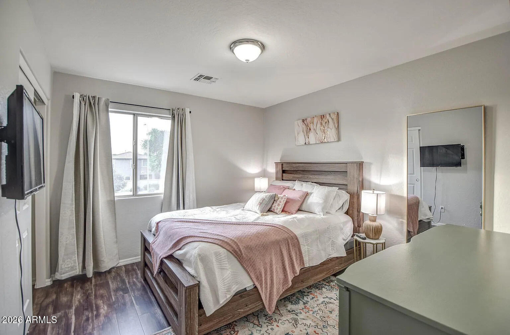 10964 W Taft Street - Photo 9