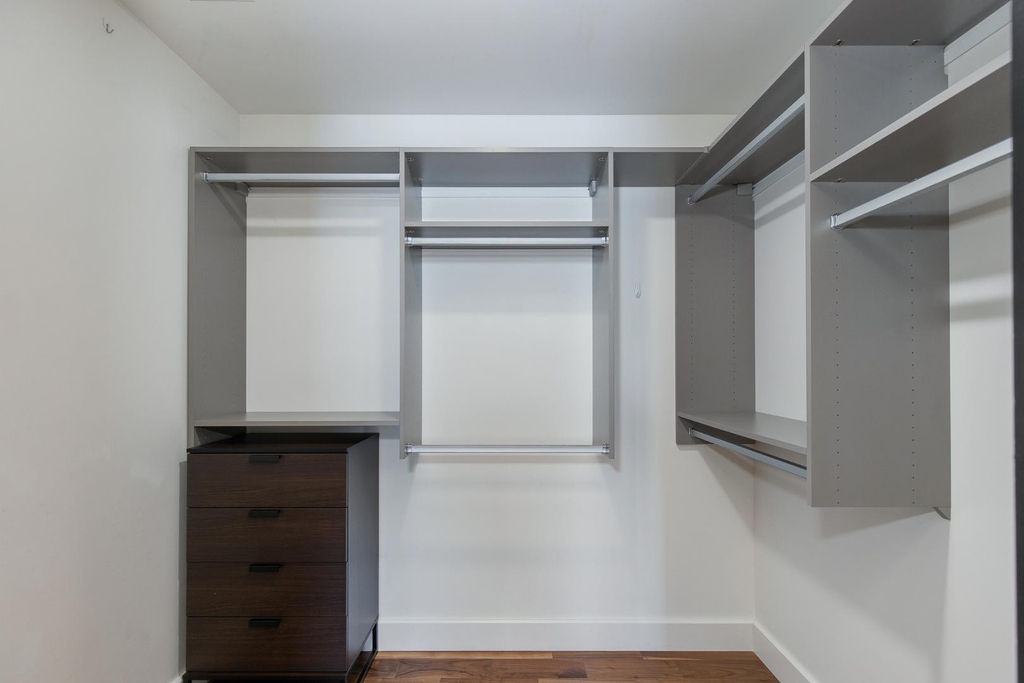 4422 N 75th Street - Photo 7